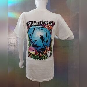 NEW Women's TEE / SIZE: S